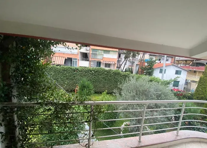 Mimoza Villa Golem (Tirana)